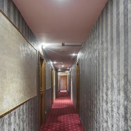 Nuovo Del Porto Hotel Bolonha